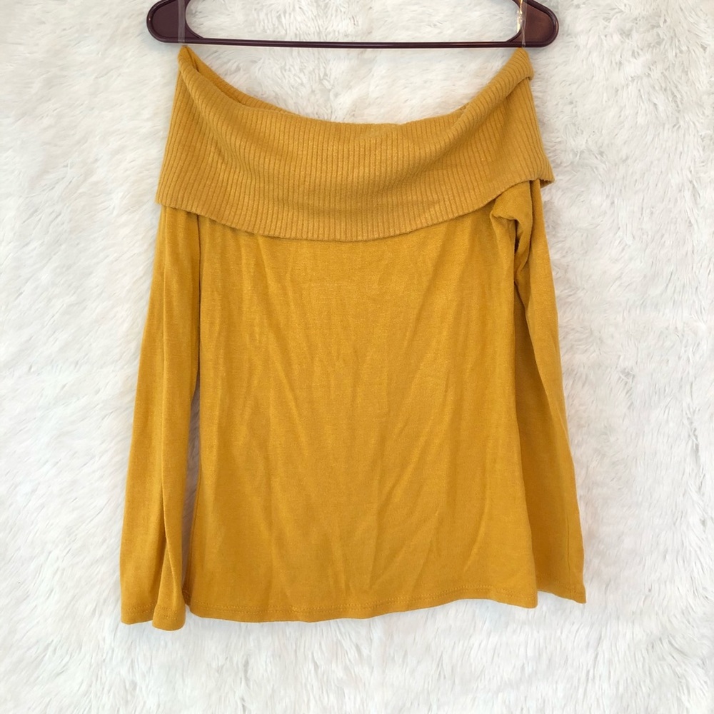 Long sleeve blouse!